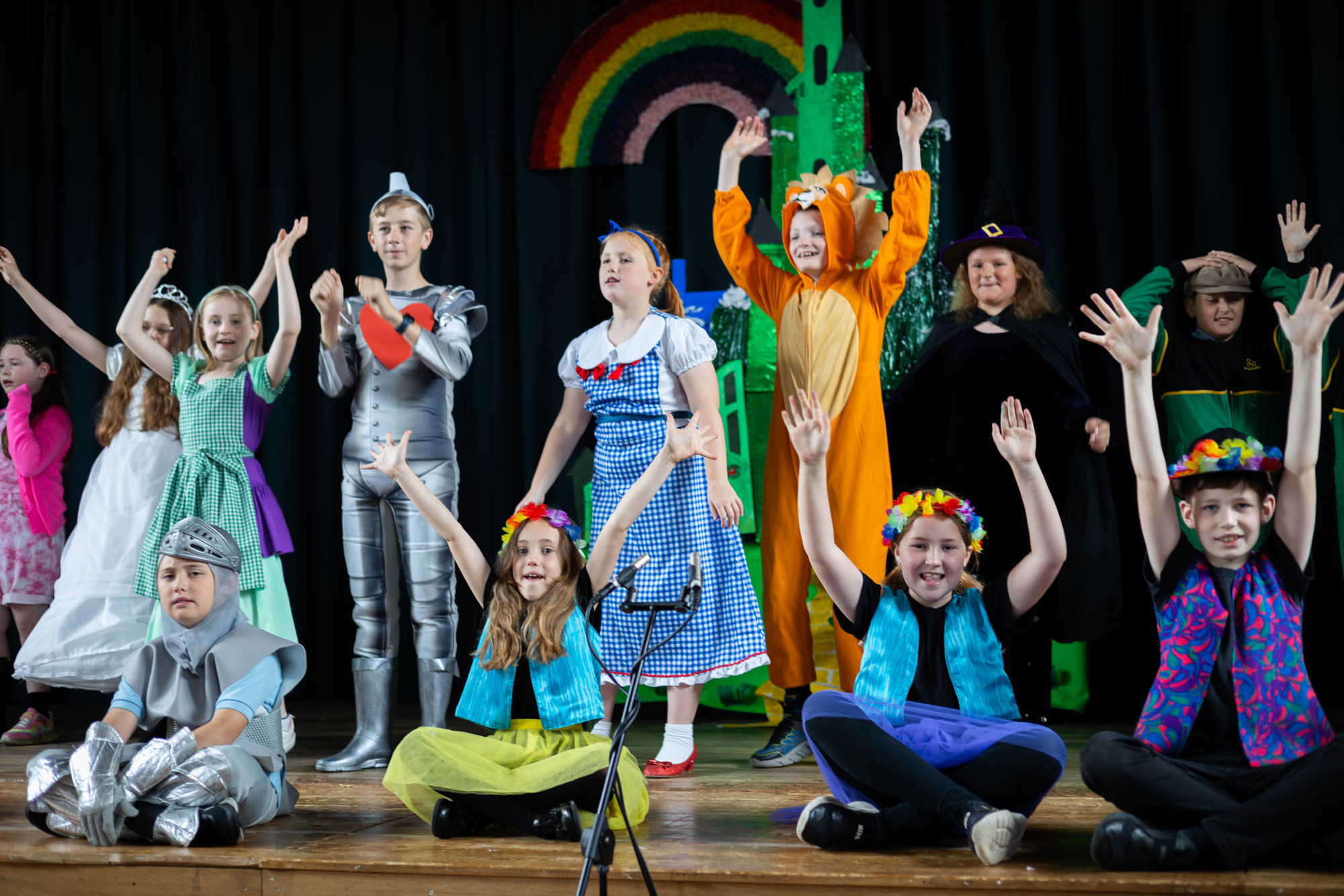 Children performing 'The Wizard of Oz'.
