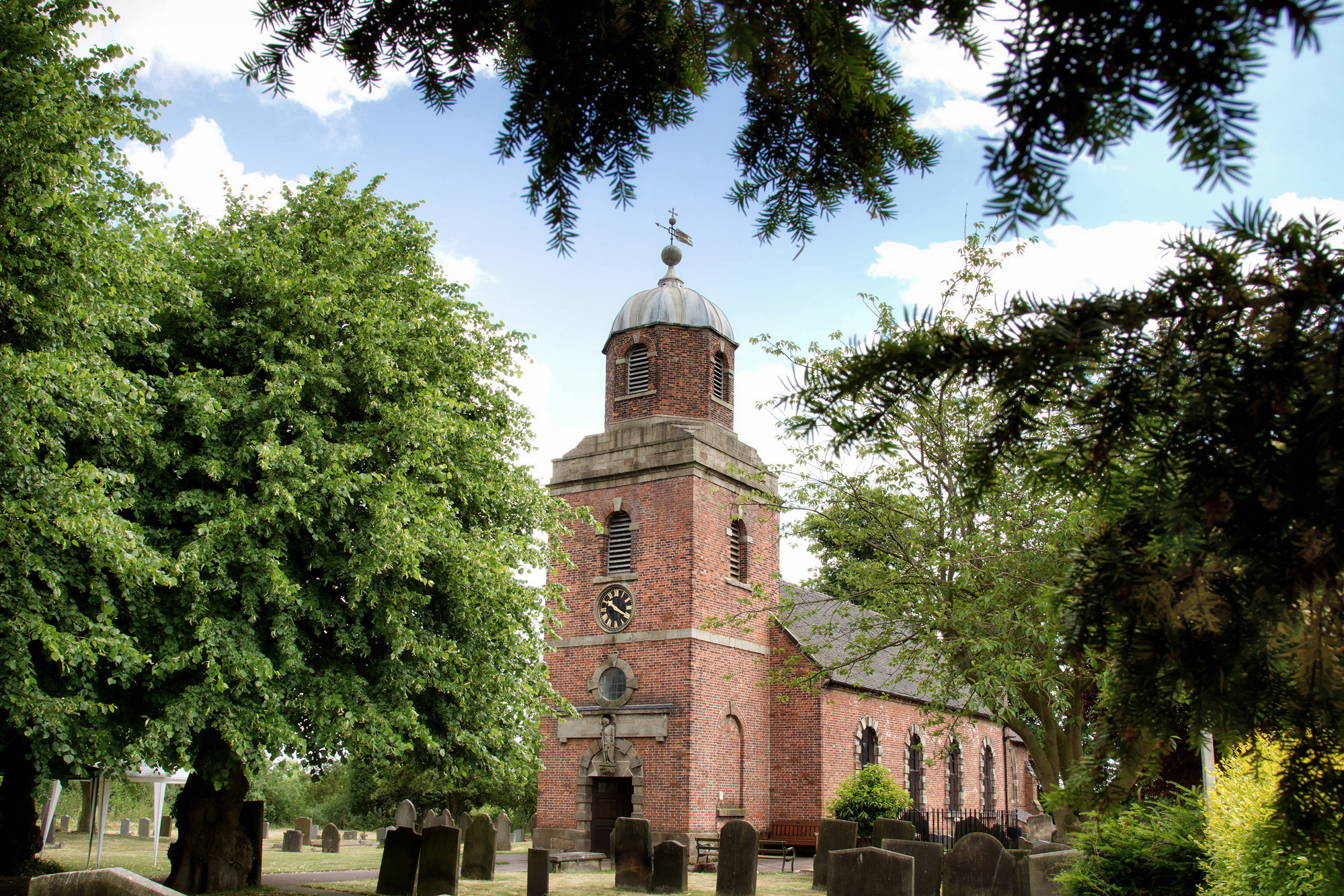 St. Peter's Church, Marchington